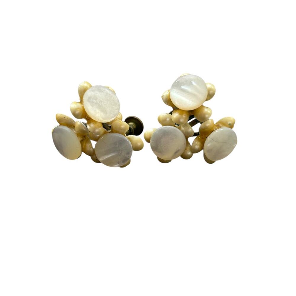 Vintage Screwback Non-Pierced Earrings Cluster Faux Pearl .9 Inch